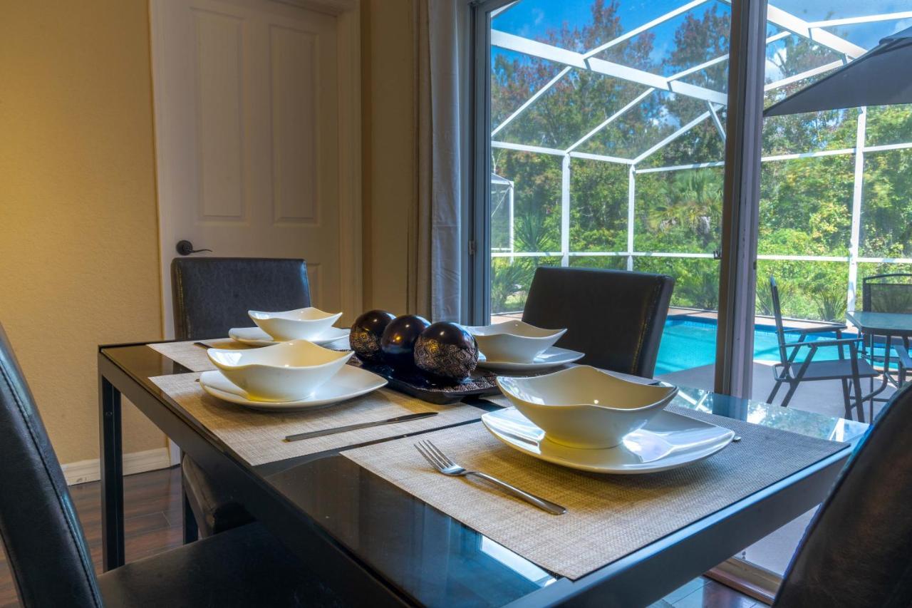 Home In Davenport Cheerful 4-Bedroom With Pool Exteriör bild