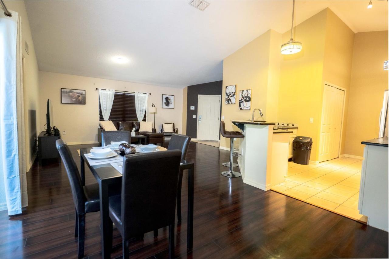 Home In Davenport Cheerful 4-Bedroom With Pool Exteriör bild